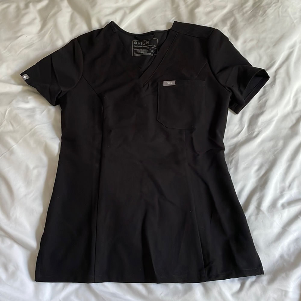 Figs Scrub Top